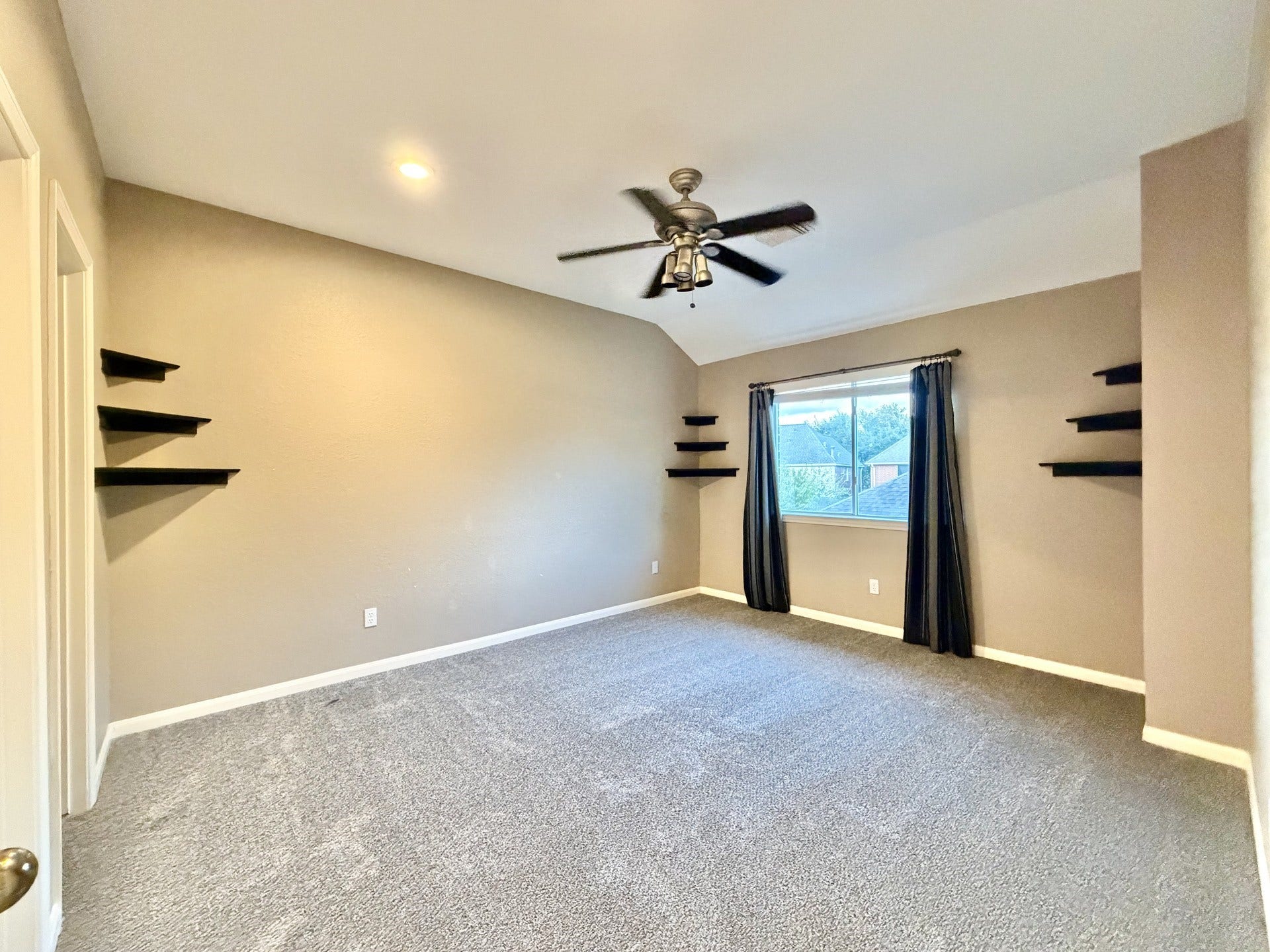 4406 Oak Trail Court, Sugar Land, TX 77479 4406 Oak Trail Court, Sugar Land, TX 77479