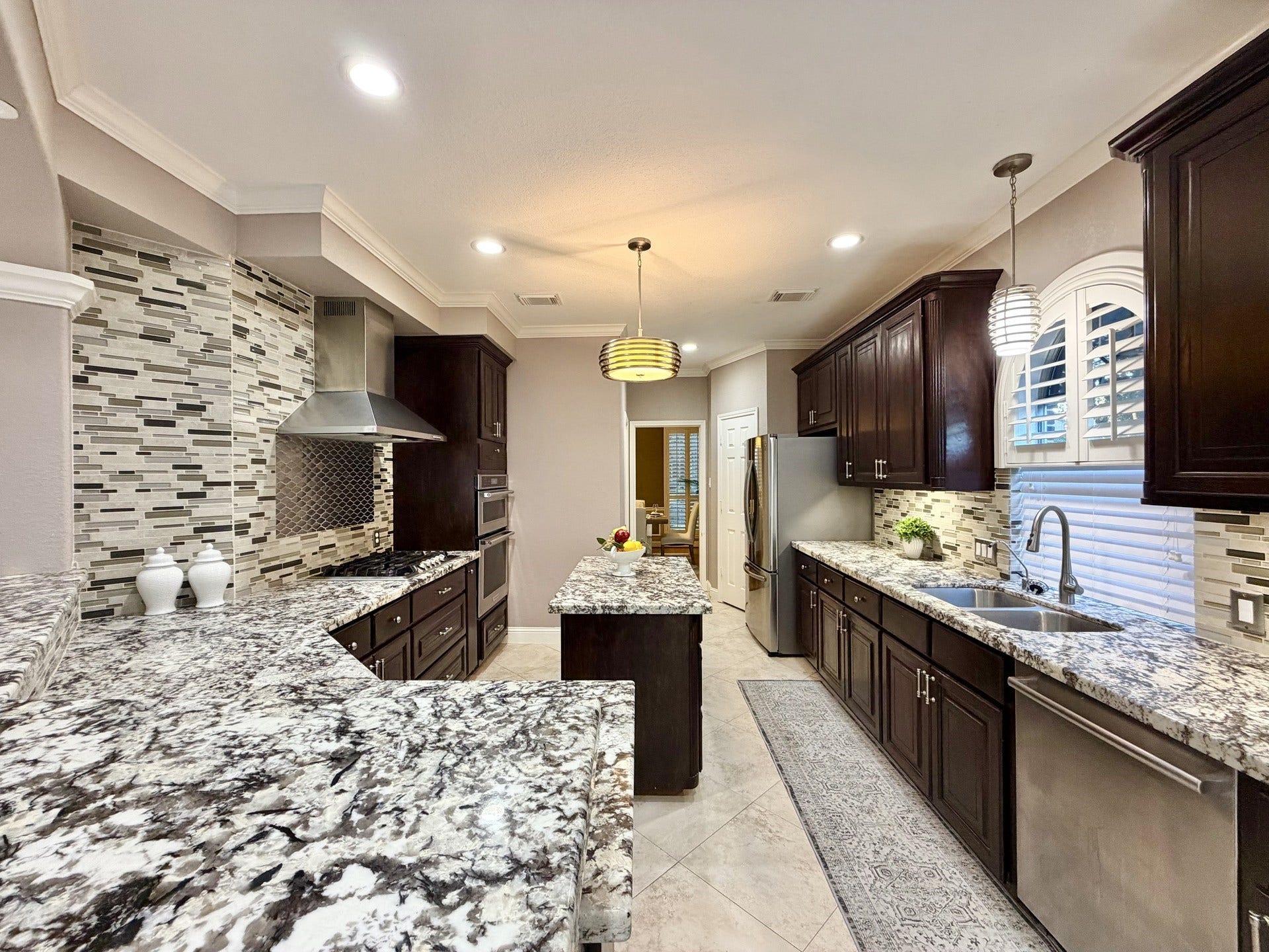 4406 Oak Trail Court, Sugar Land, TX 77479 4406 Oak Trail Court, Sugar Land, TX 77479