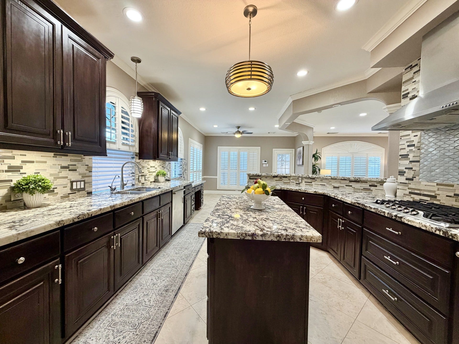 4406 Oak Trail Court, Sugar Land, TX 77479 4406 Oak Trail Court, Sugar Land, TX 77479