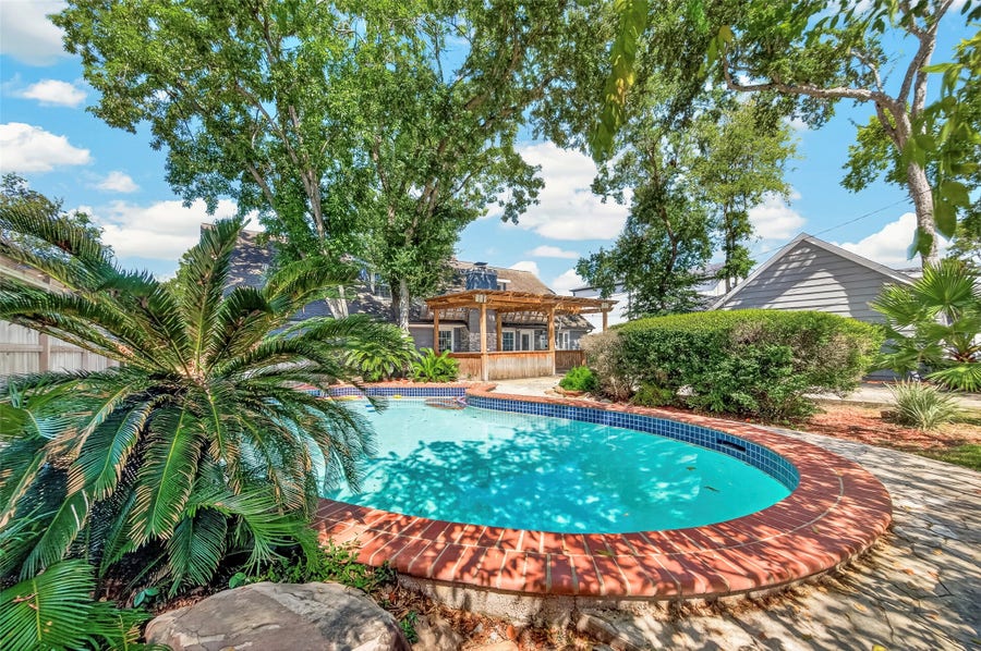 Property photo for 418 N Wilcrest Drive, Houston, TX