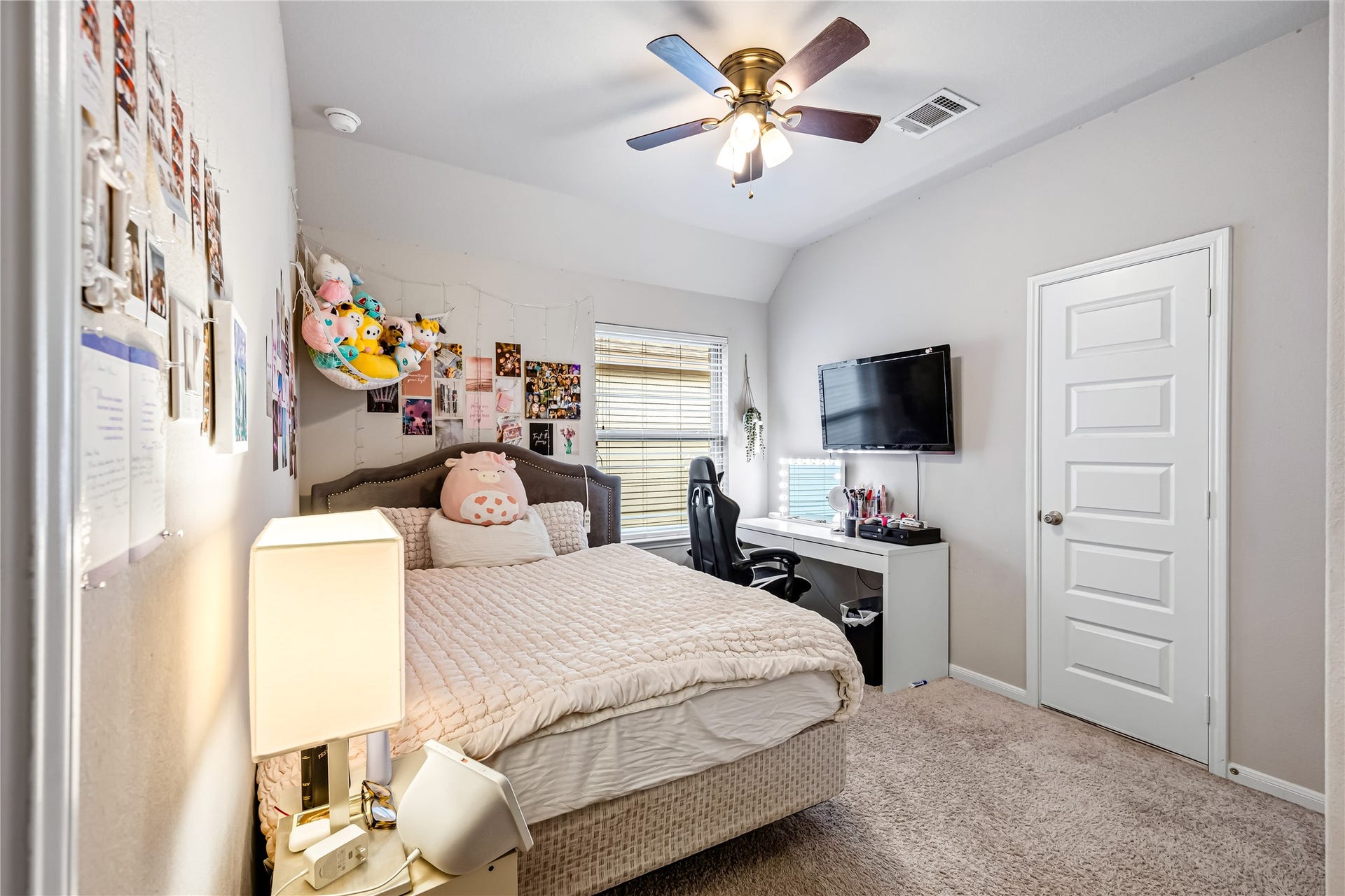16843 Hemlock Grove Drive, Humble, TX 77346 16843 Hemlock Grove Drive, Humble, TX 77346