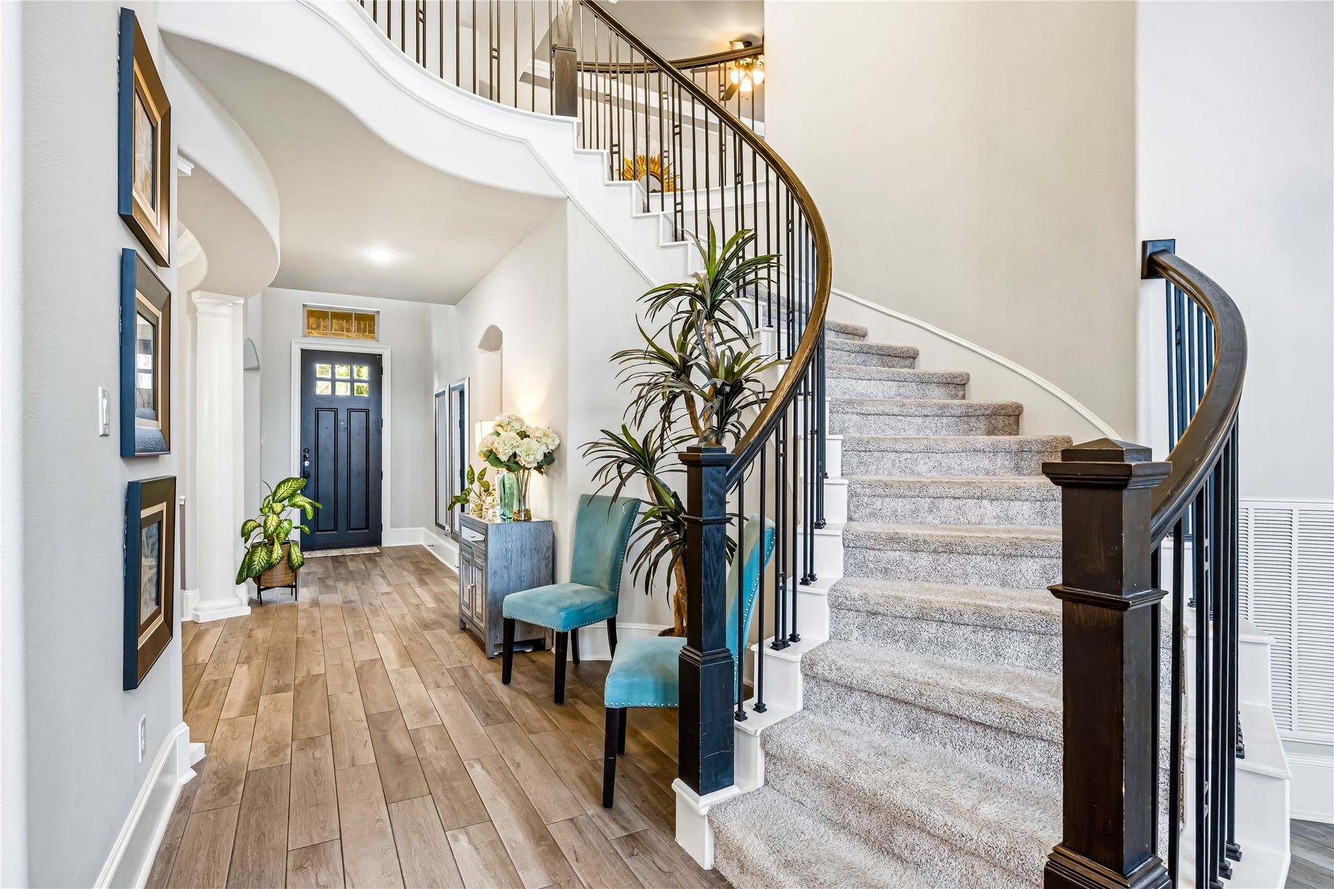 16843 Hemlock Grove Drive, Humble, TX 77346 16843 Hemlock Grove Drive, Humble, TX 77346
