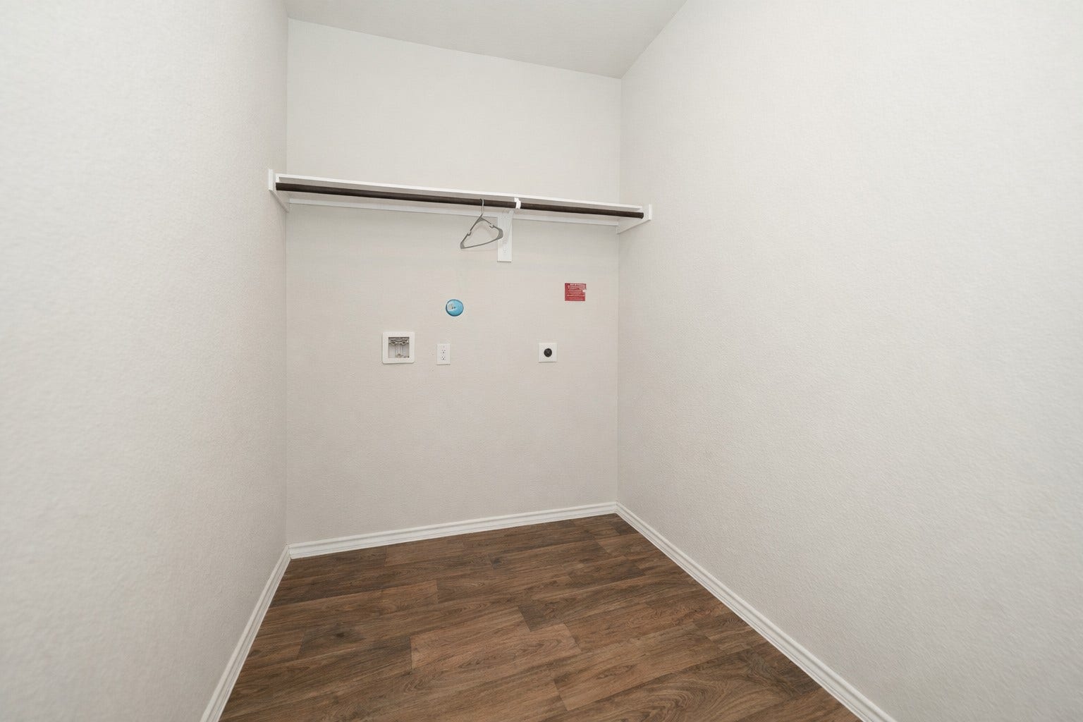 20818 Edmeston Way, Katy, TX 77449 Laudry room