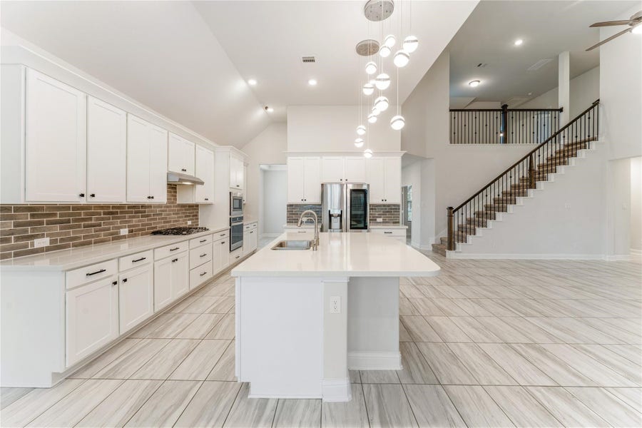 Property photo for 7623 Water Glen Lane, Manvel, TX