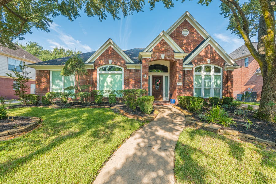 Property photo for 11023 Lark Brook Lane, Houston, TX
