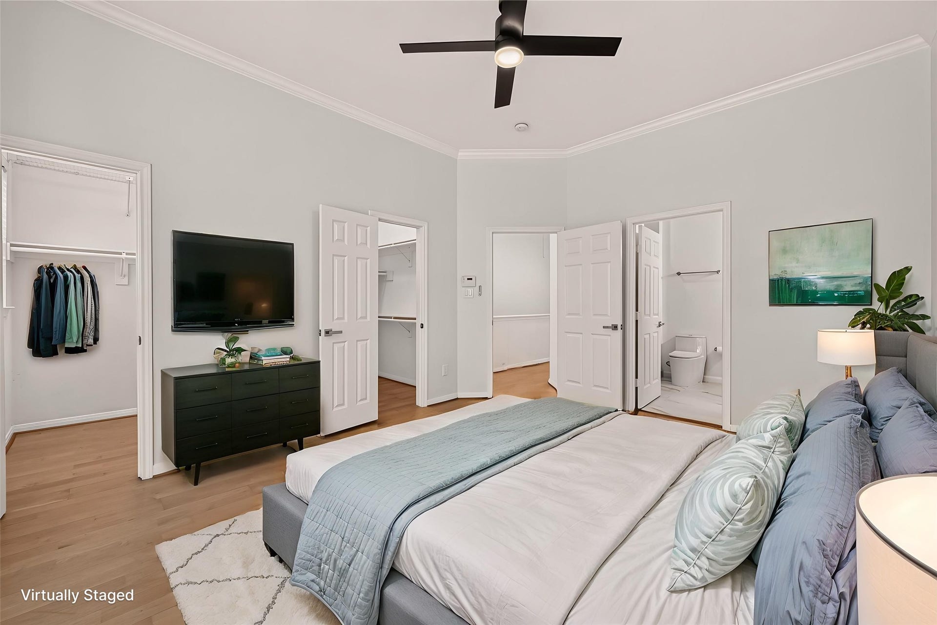 2903 Austin Street, Houston, TX 77004 Virtually staged to show the potential of this bedroom.