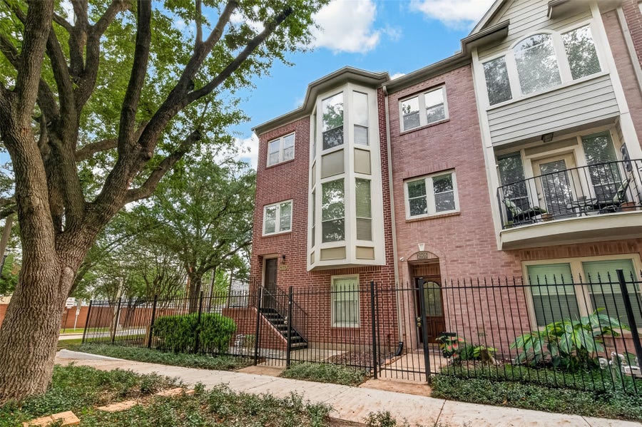 Property photo for 2903 Austin Street, Houston, TX