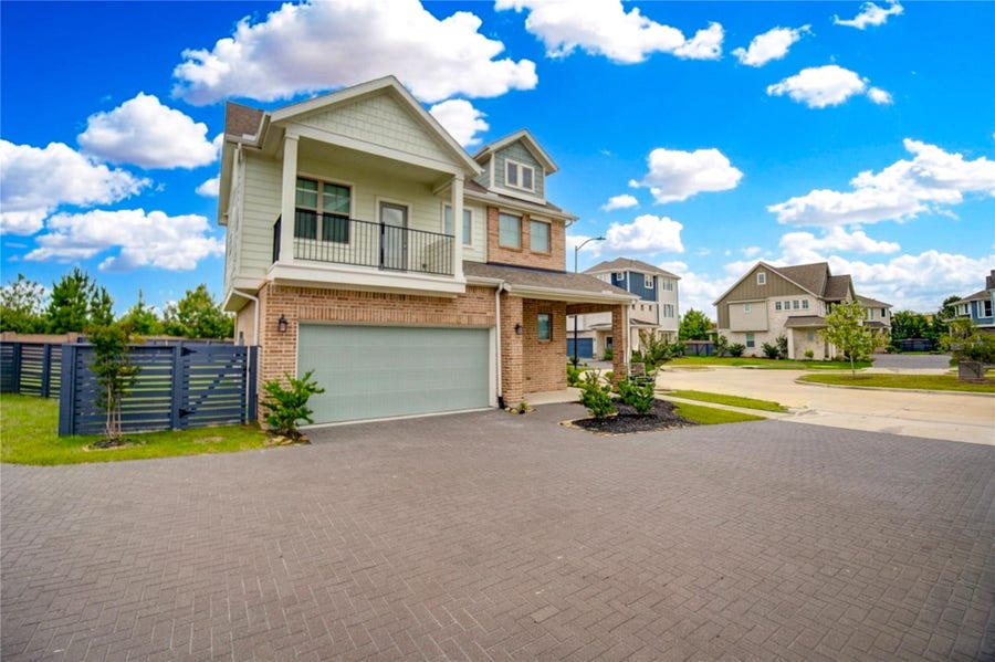 Property photo for 18815 River Overlook Court, Cypress, TX