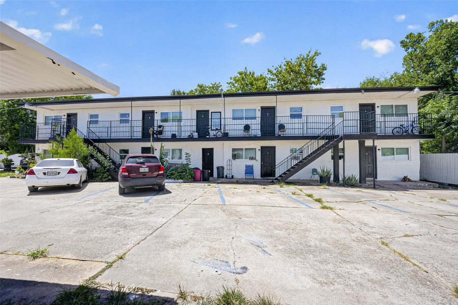 Property photo for 911 Michigan Street, #8, Houston, TX