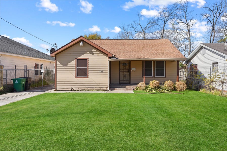 Property photo for 7128 Foster Street, Houston, TX