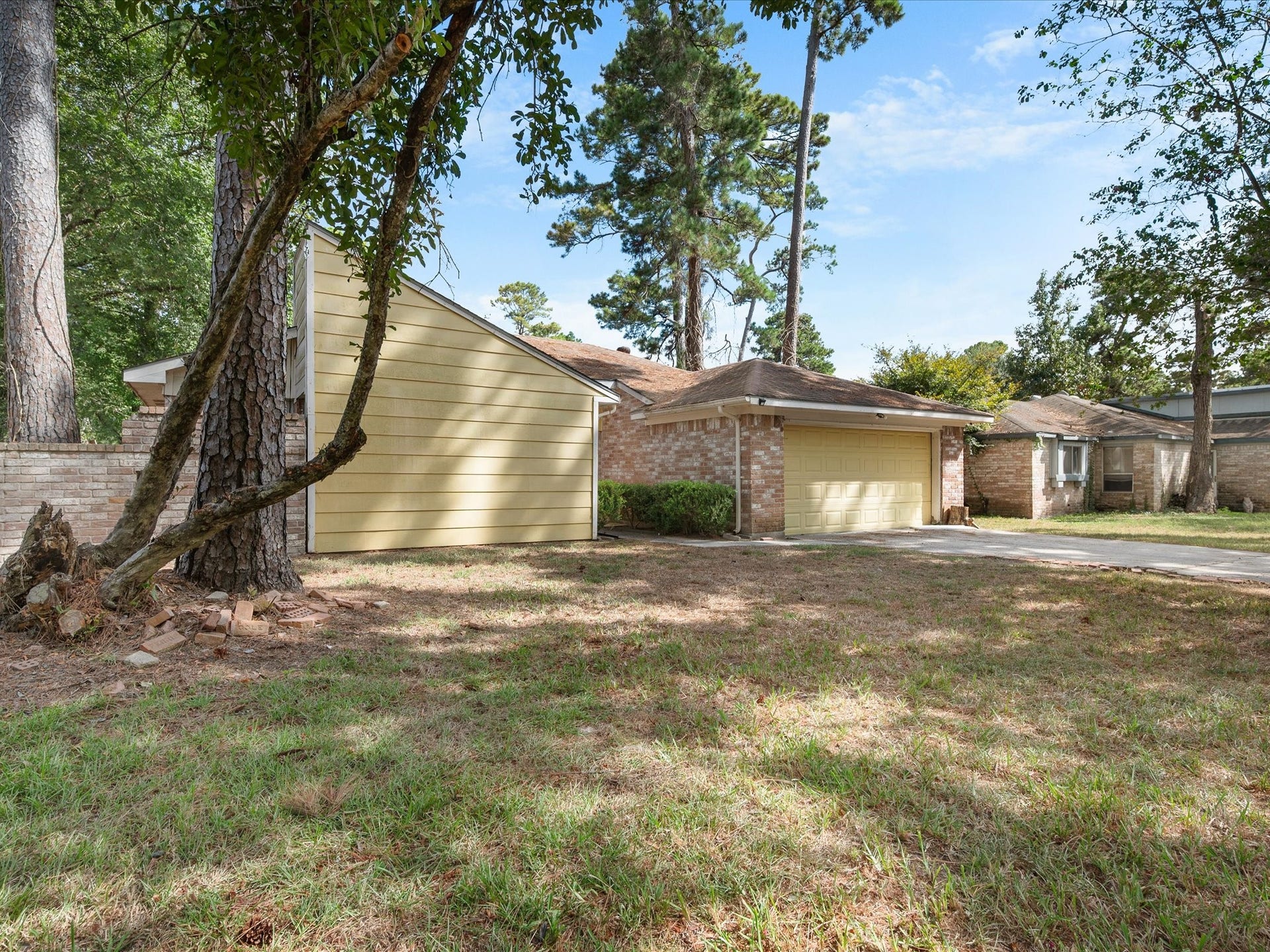 22722 Briarcreek Boulevard, Spring, TX 77373
