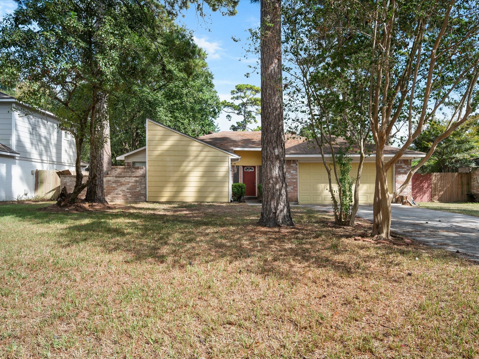 22722 Briarcreek Boulevard, Spring, TX 77373