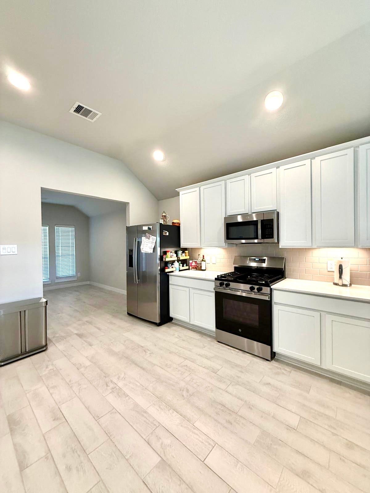 1963 Scarlet Yaupon Way, Conroe, TX 77301 1963 Scarlet Yaupon Way, Conroe, TX 77301