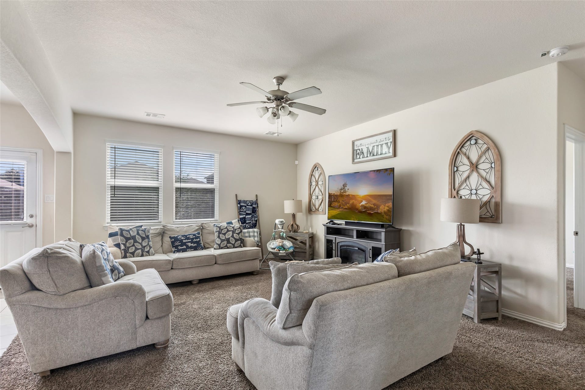 10014 Eagle Pines Drive, Baytown, TX 77521 10014 Eagle Pines Drive, Baytown, TX 77521