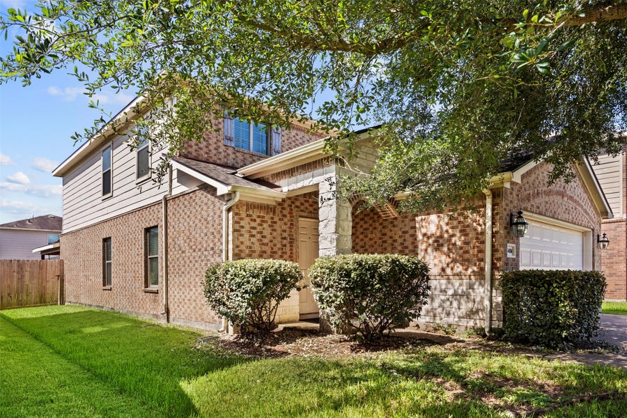 Property photo for 16454 Peyton Stone Circle, Houston, TX
