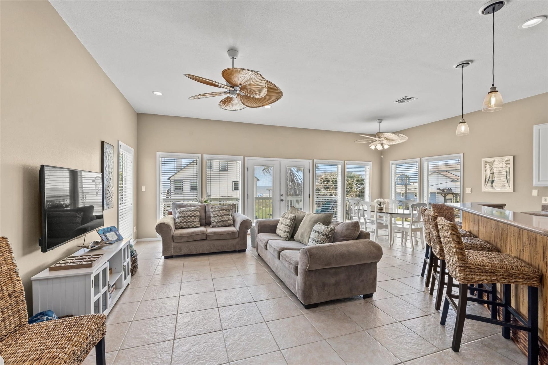 21519 San Luis Pass Road, Galveston, TX 77554 Spacious, light and bright!