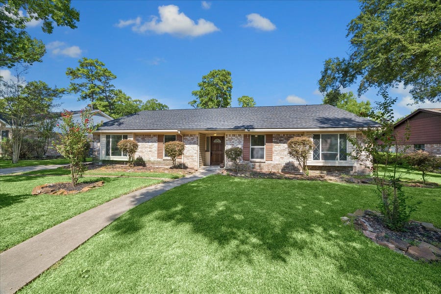 Property photo for 1115 Calderwood Drive, Houston, TX