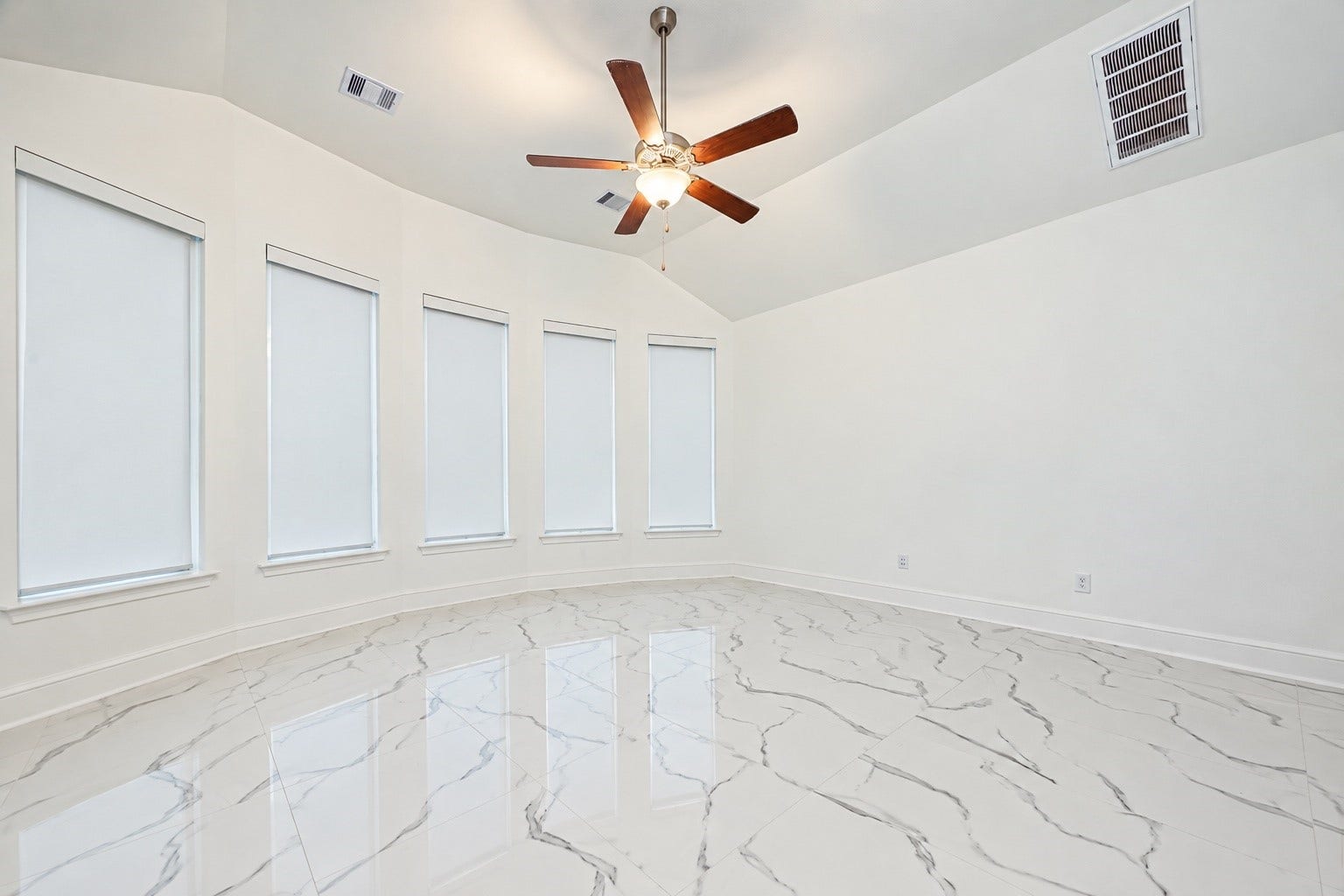 12215 Mackinchan Street, Richmond, TX 77407 Primary Bedroom