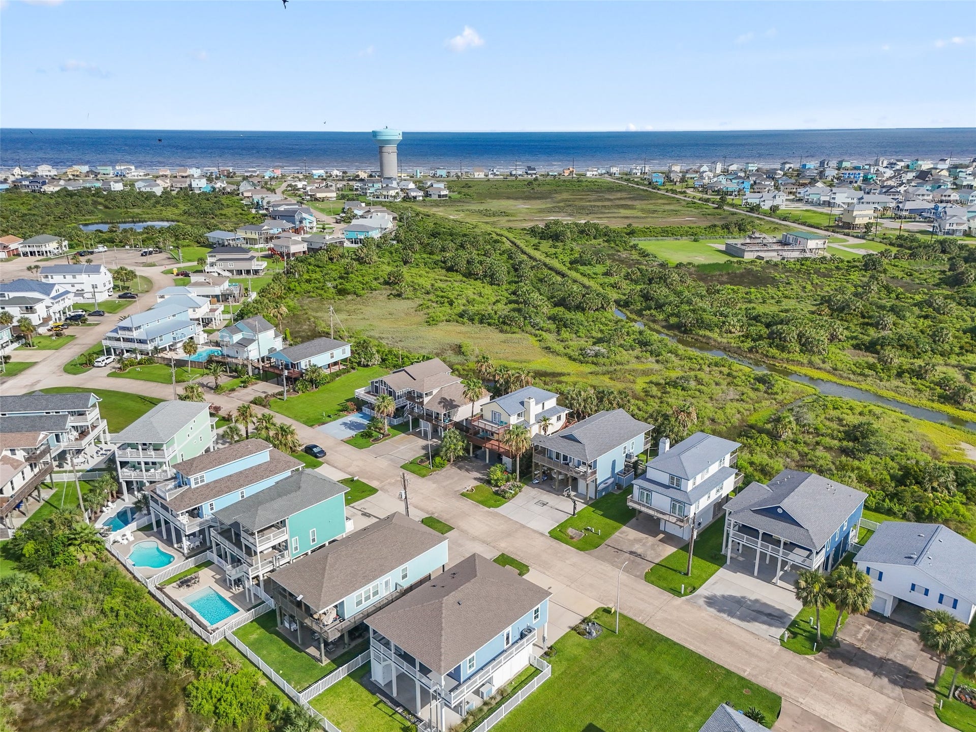 22517 Bay Point Drive, Galveston, TX 77554 22517 Bay Point Drive, Galveston, TX 77554