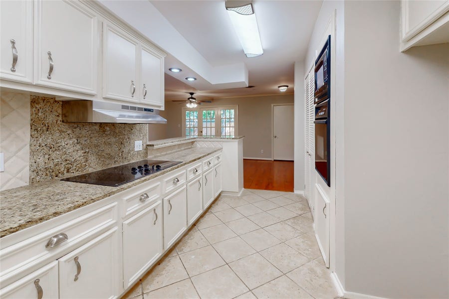 Property photo for 5338 Creekbend Drive, Houston, TX