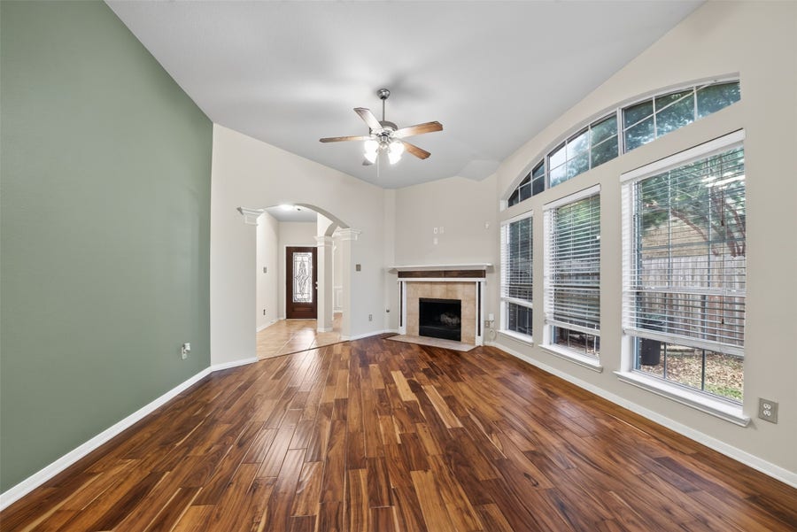 Property photo for 9762 Wheaton Edge Lane, Houston, TX