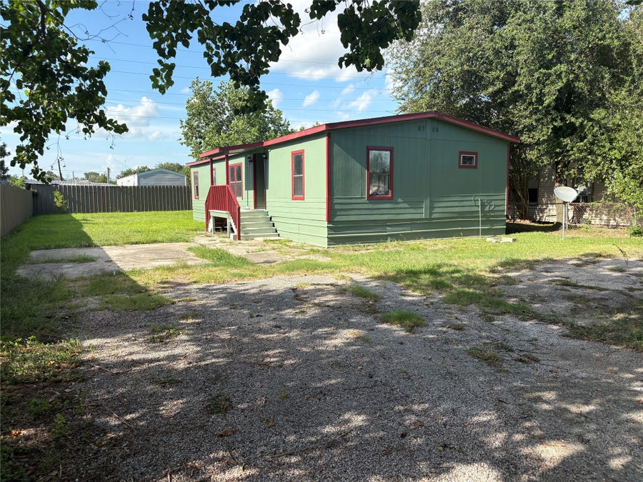 Property photo for 16211 N Shore Drive, Channelview, TX