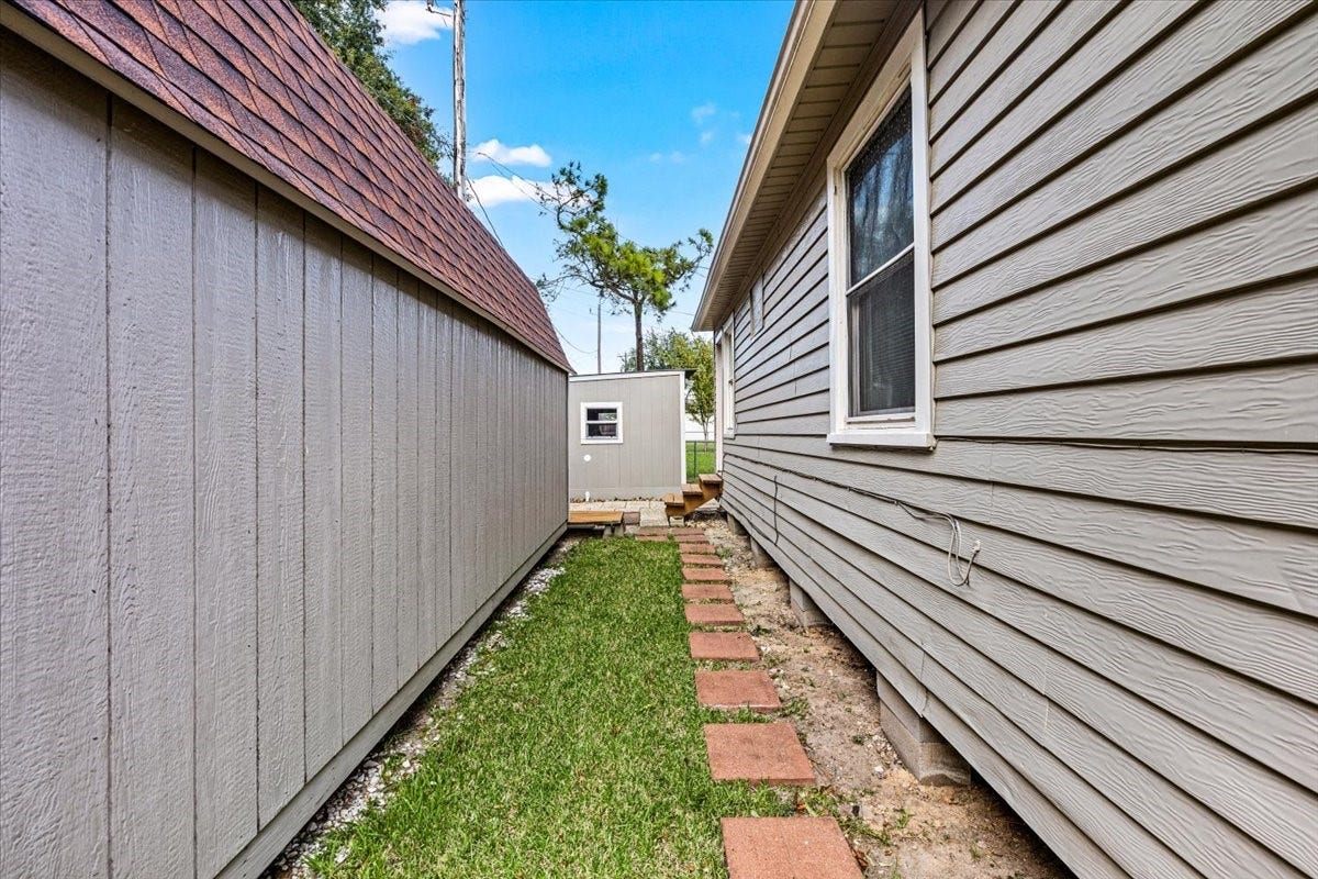 5006 Oak Street, Pasadena, TX 77586 5006 Oak Street, Pasadena, TX 77586