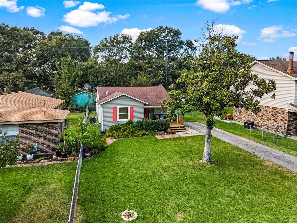 5006 Oak Street, Pasadena, TX 77586 5006 Oak Street, Pasadena, TX 77586