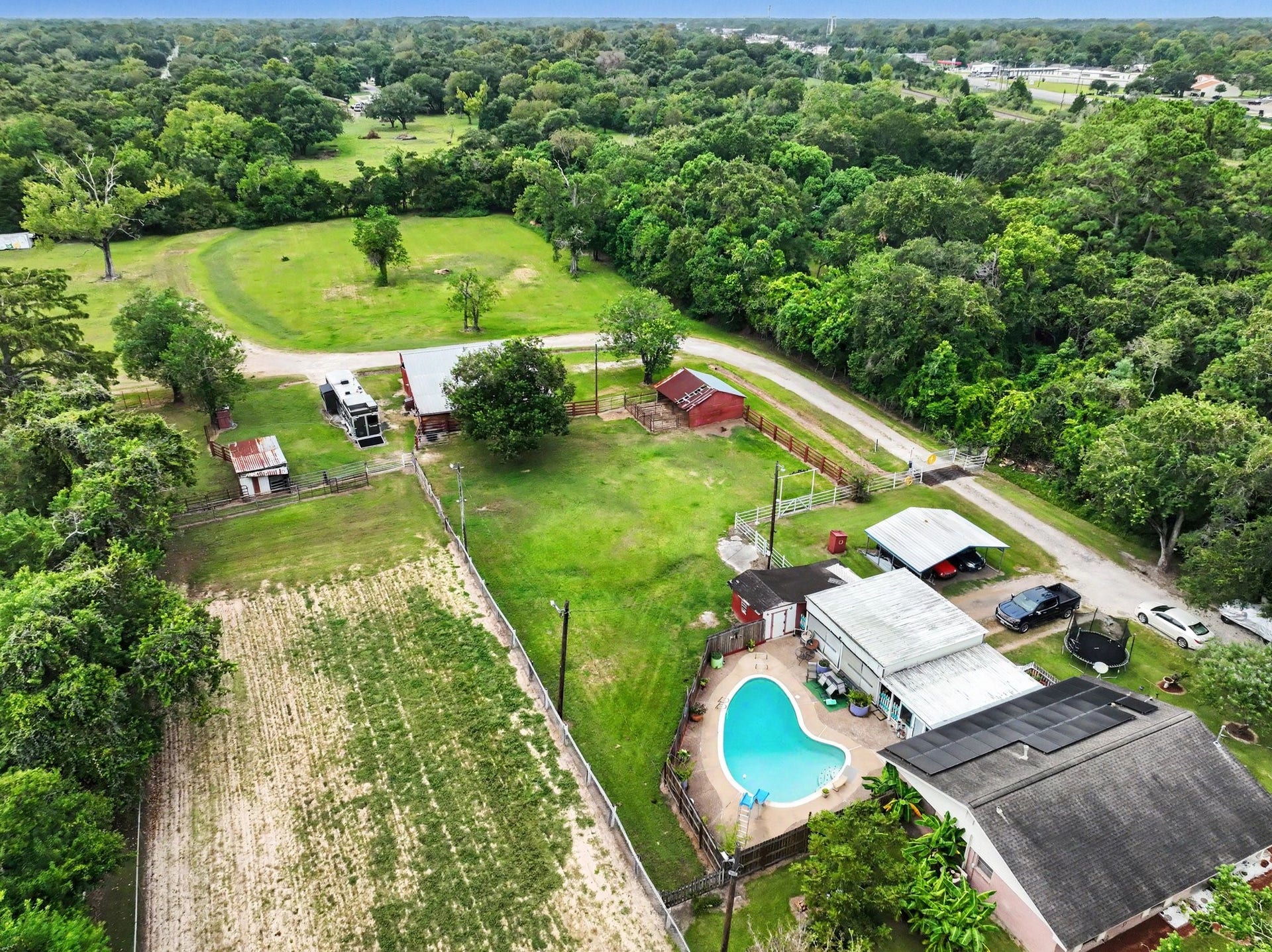 5526 Avenue F, Santa Fe, TX 77510 5526 Avenue F, Santa Fe, TX 77510