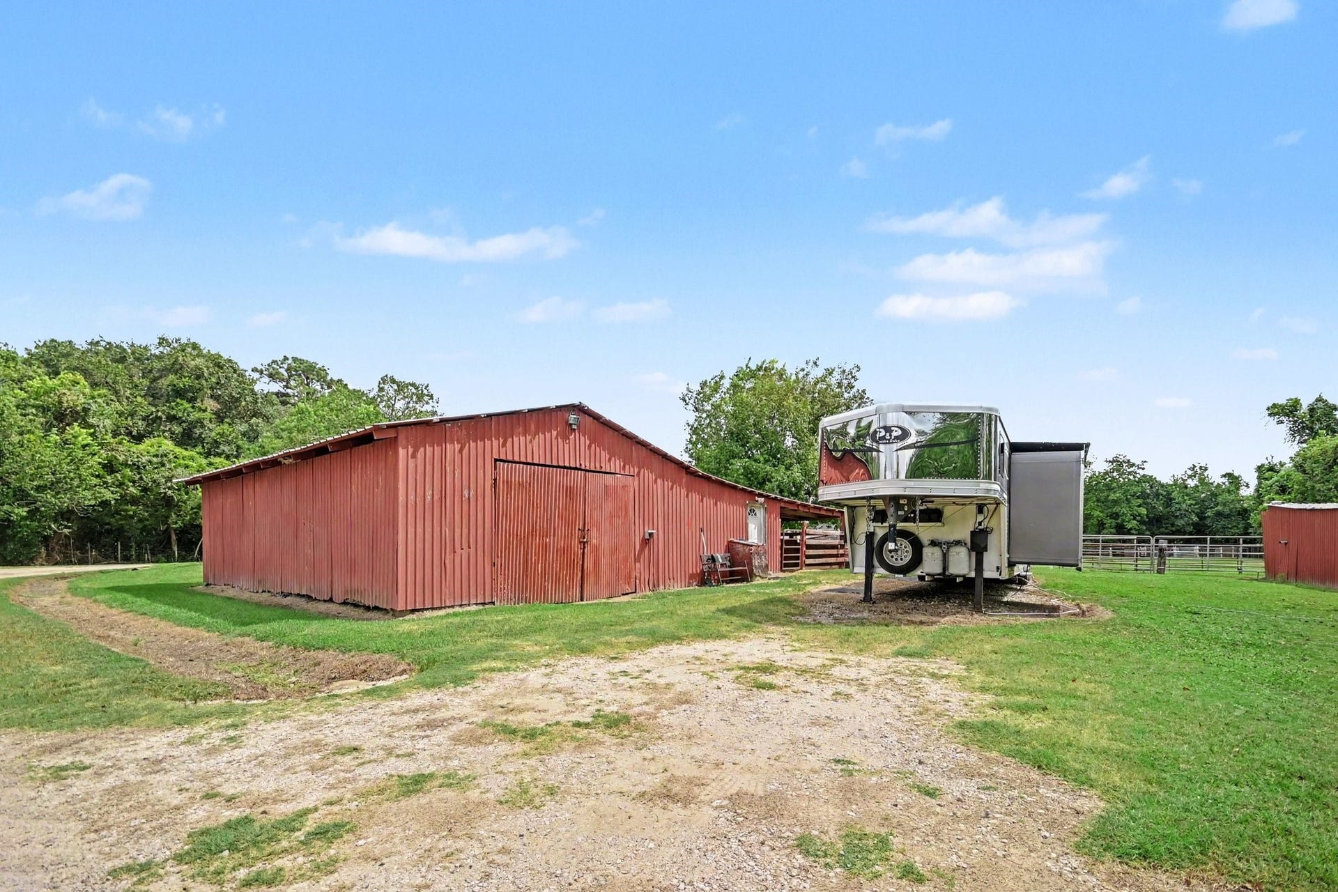 5526 Avenue F, Santa Fe, TX 77510 5526 Avenue F, Santa Fe, TX 77510