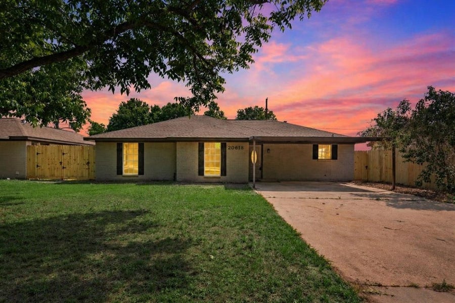 Property photo for 20618 Nannette Lane, Spring, TX