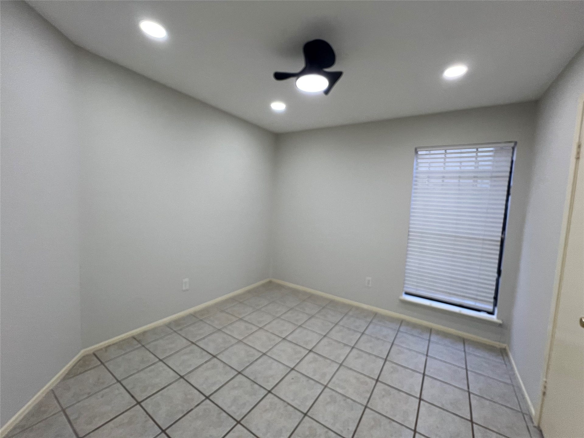 10501 South Drive, #282, Houston, TX 77099 10501 South Drive, #282, Houston, TX 77099