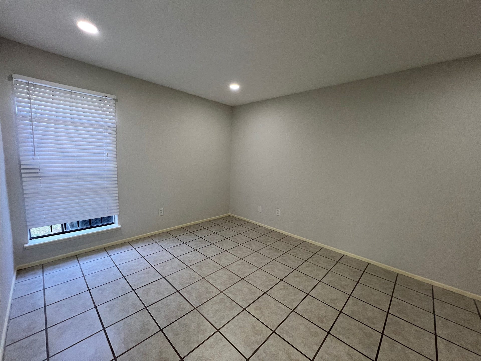 10501 South Drive, #282, Houston, TX 77099 10501 South Drive, #282, Houston, TX 77099
