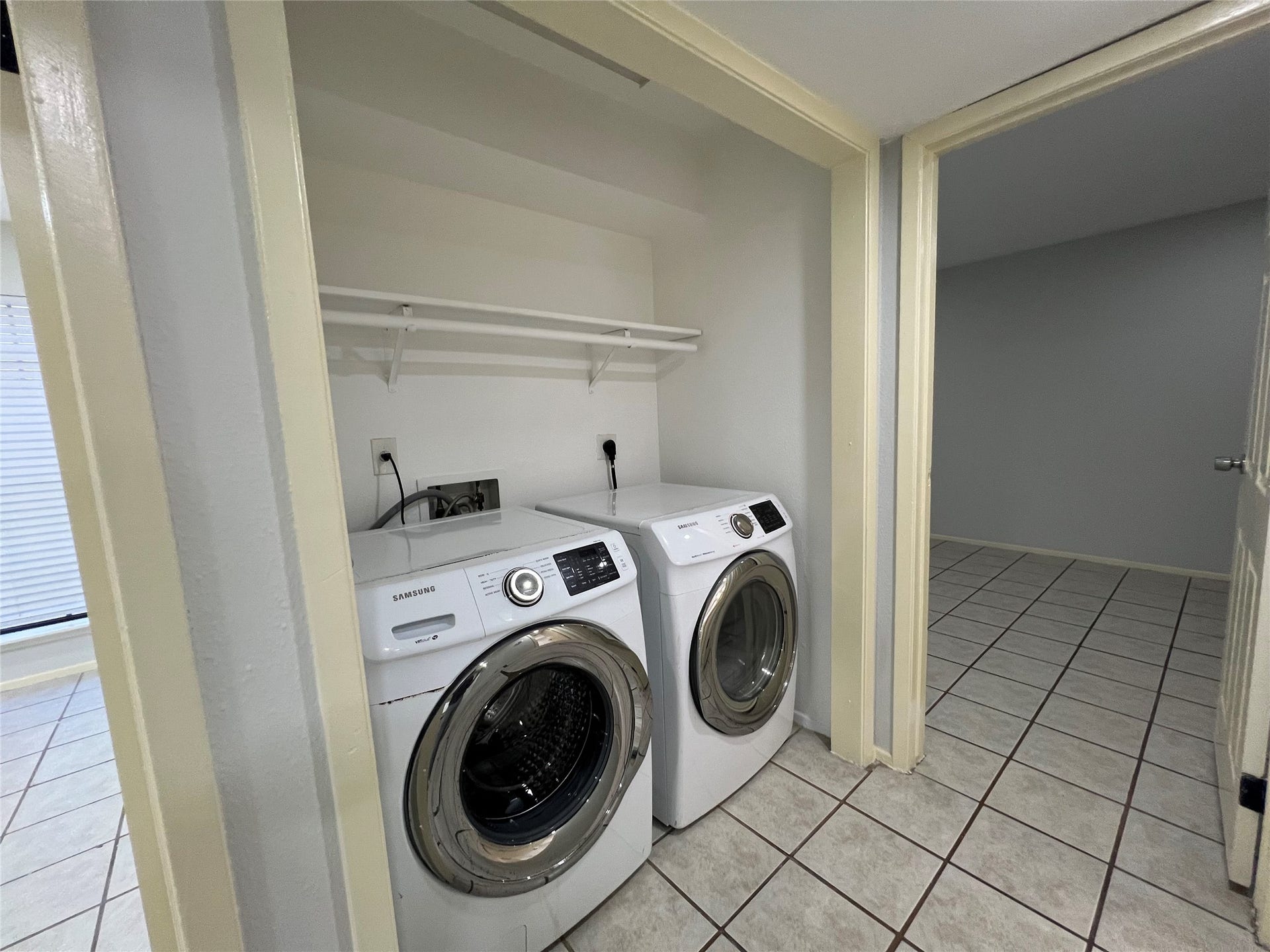 10501 South Drive, #282, Houston, TX 77099 10501 South Drive, #282, Houston, TX 77099