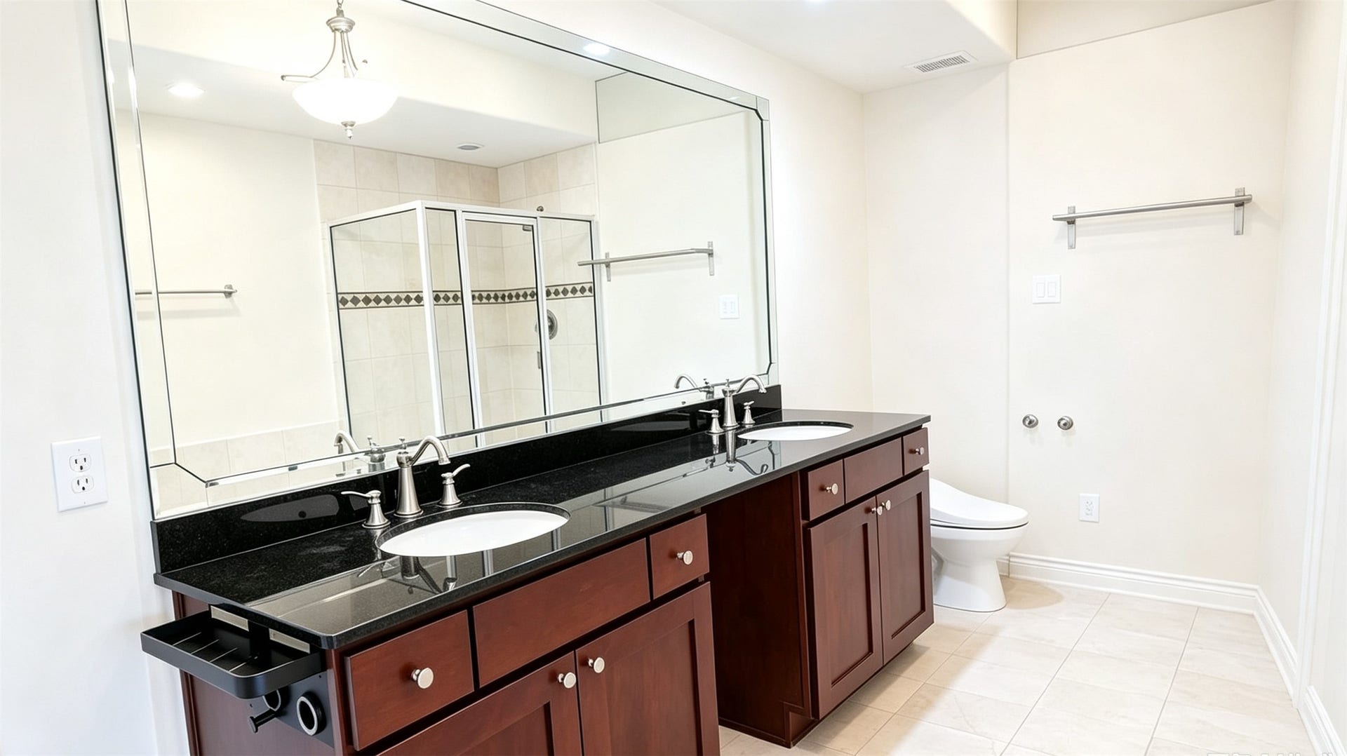 3411 Clearview Circle, Houston, TX 77025 3411 Clearview Circle, Houston, TX 77025