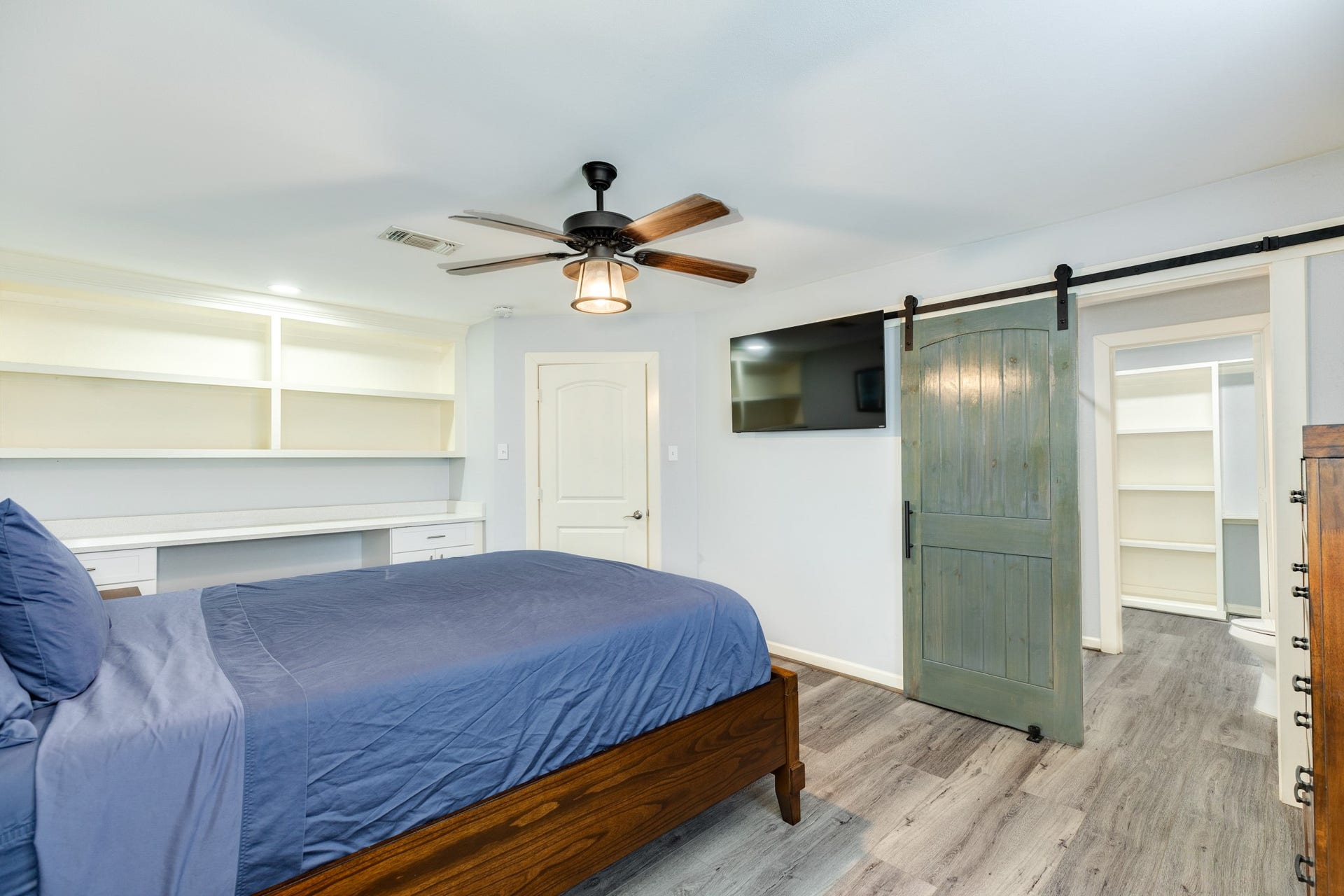 5507 Menard Avenue, Galveston, TX 77551 5507 Menard Avenue, Galveston, TX 77551