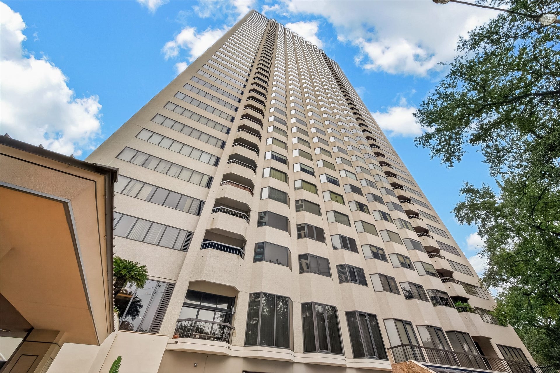 2001 Holcombe Boulevard, #1305, Houston, TX 77030 2001 Holcombe Boulevard, #1305, Houston, TX 77030