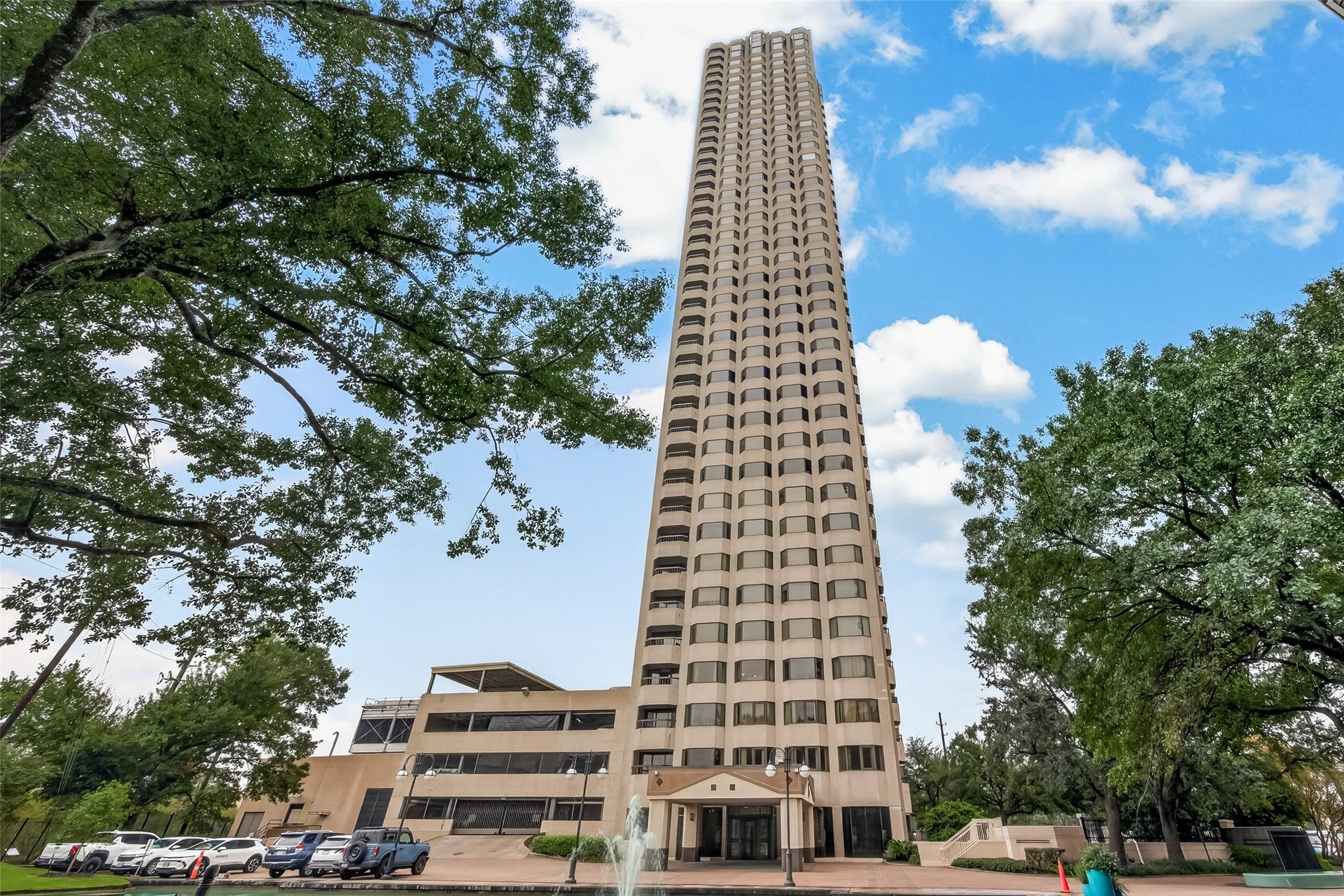 2001 Holcombe Boulevard, #1305, Houston, TX 77030 2001 Holcombe Boulevard, #1305, Houston, TX 77030