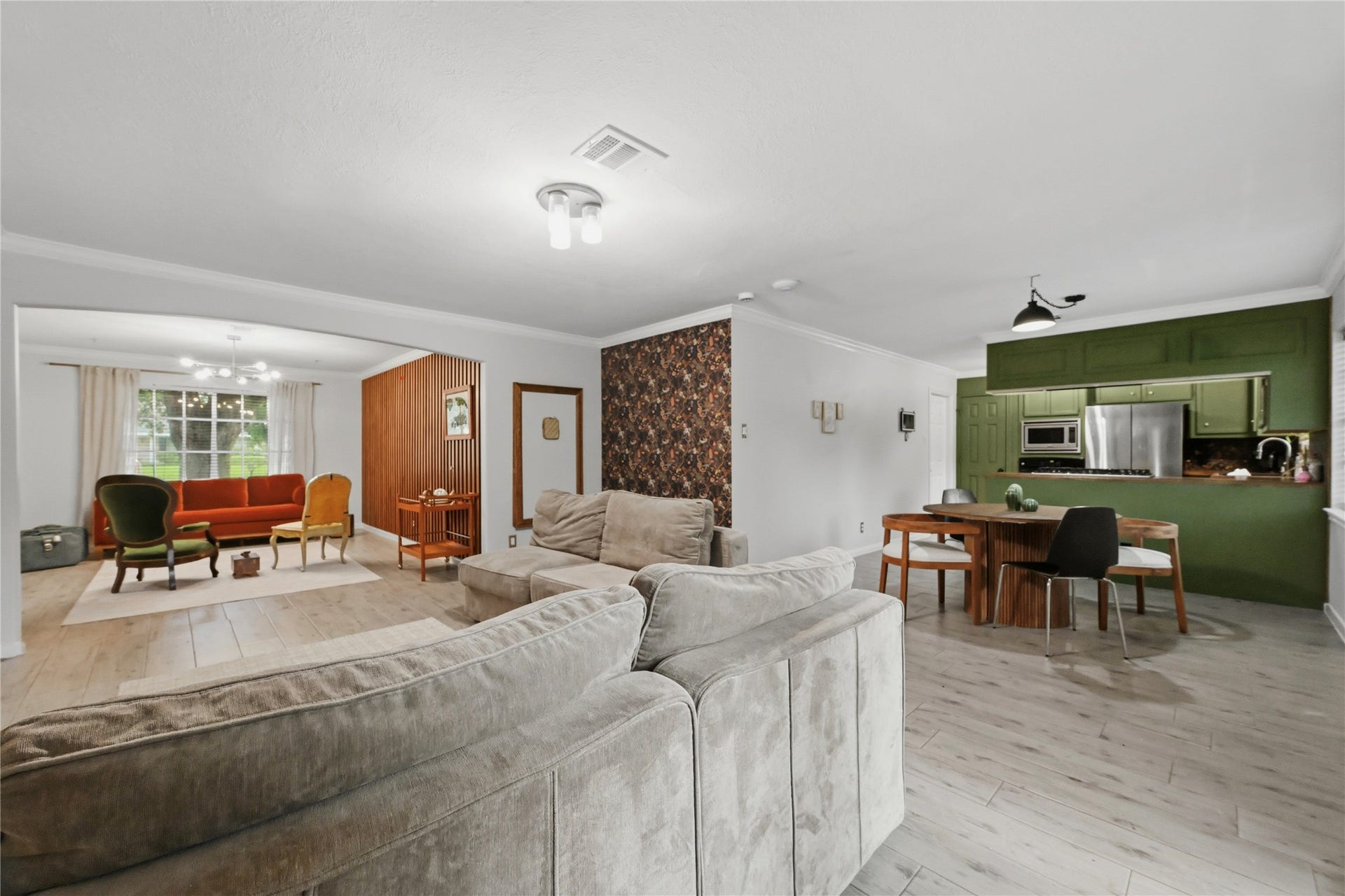 Spacious living area ideal for entertaining