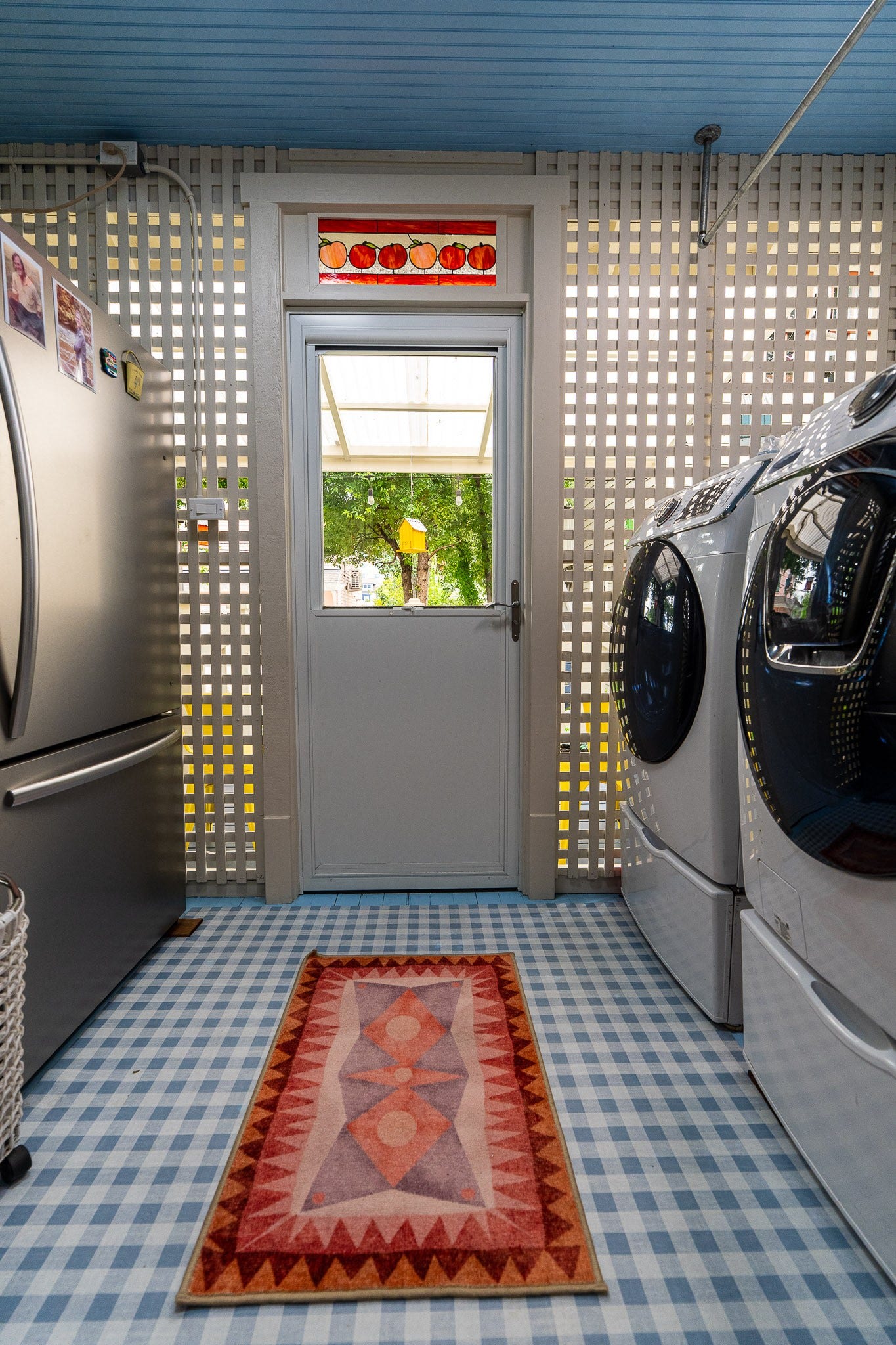 1841 Cortlandt Street, Houston, TX 77008 The back porch is the utility room and goes to the back patio, it has the gas hot water tank and room for a second refrigerator and the dryer is plumbed for gas