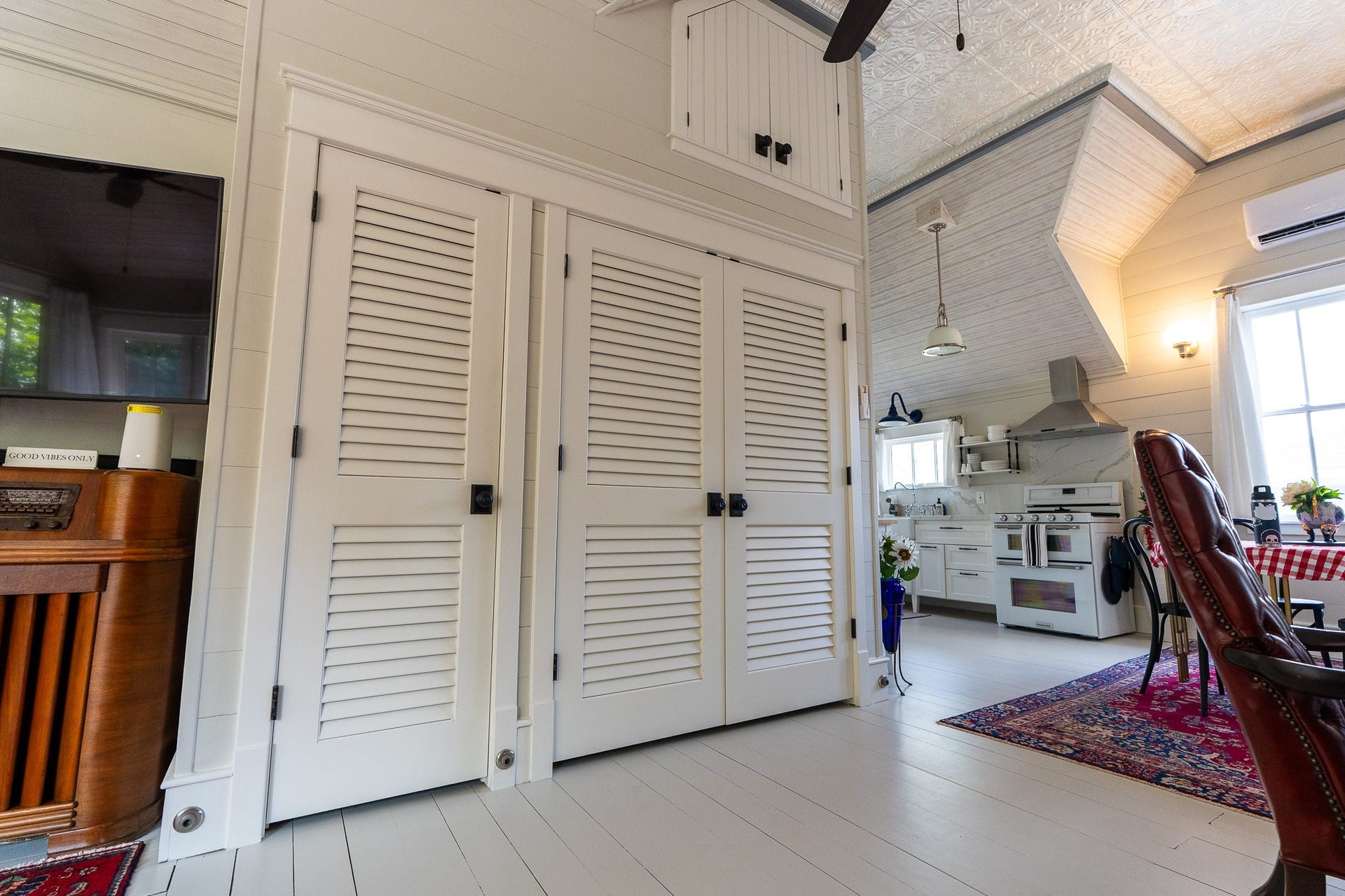 1841 Cortlandt Street, Houston, TX 77008 Real tin ceilings and shiplap walls.
