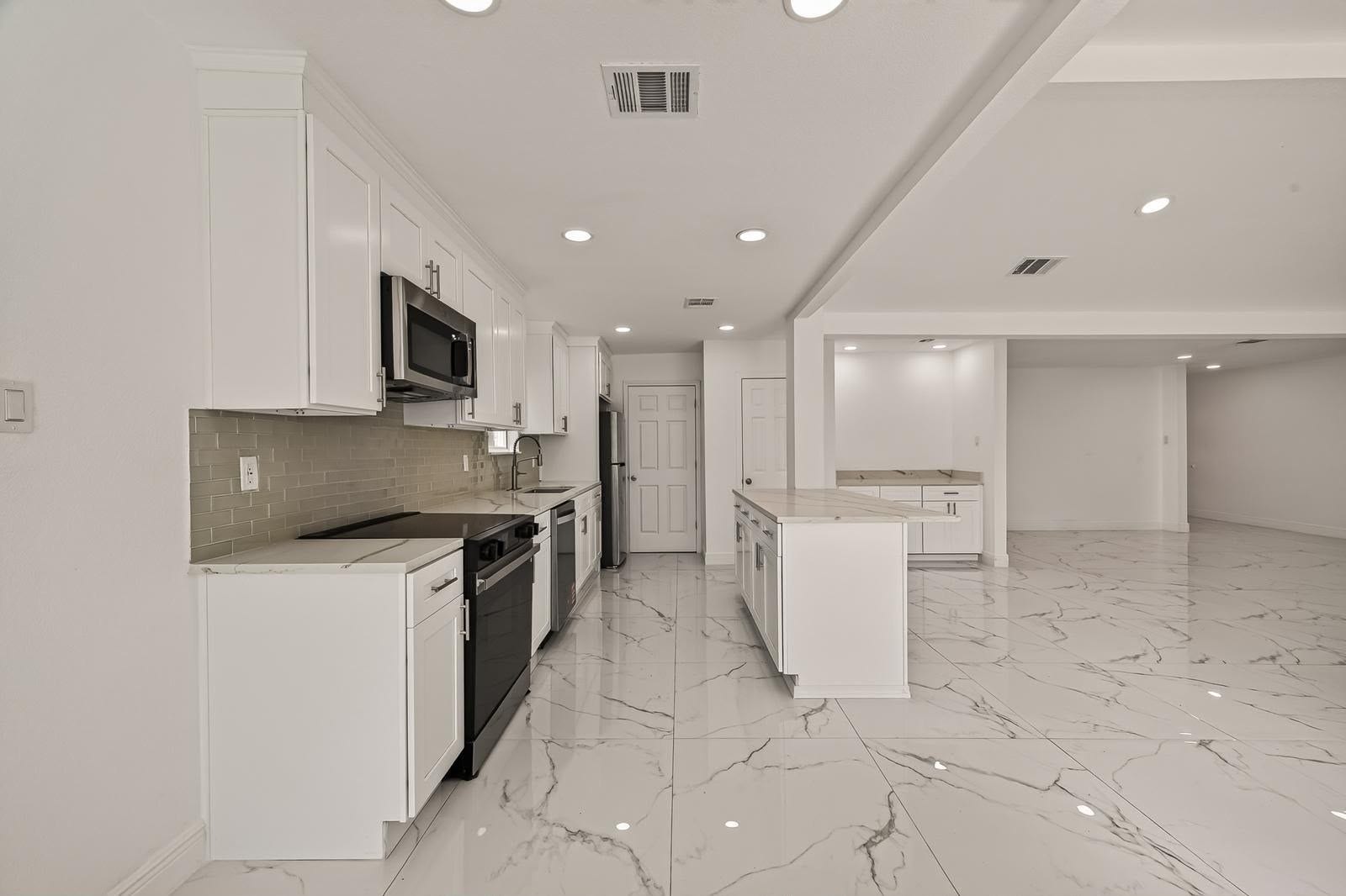 1811 Polley Court, Richmond, TX 77406