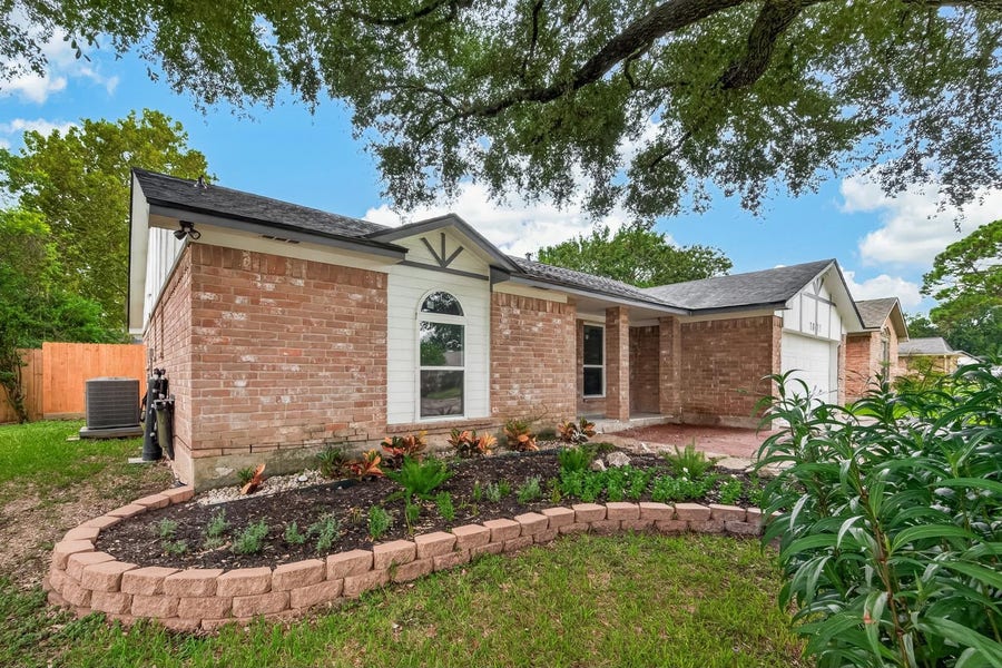 Property photo for 1811 Polley Court, Richmond, TX