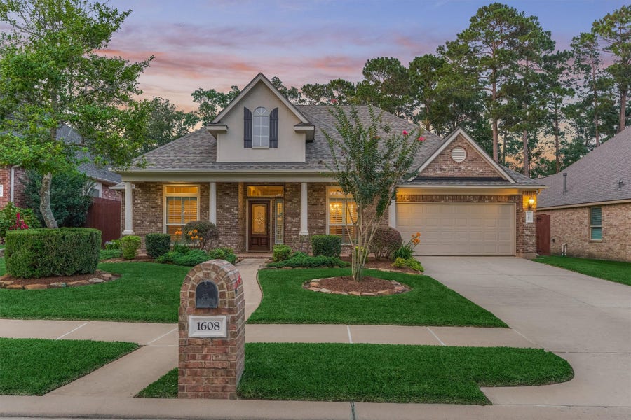 Property photo for 1608 Beau Rivage, Conroe, TX