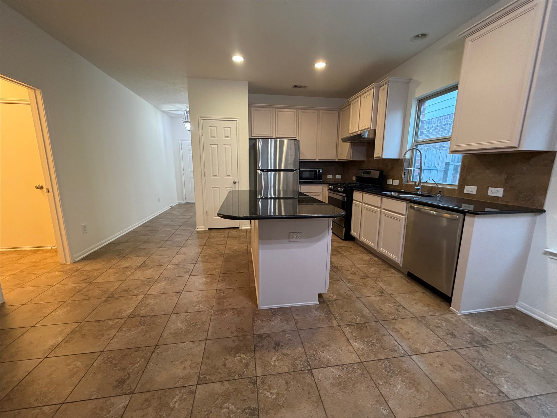 2619 Winding Creek Way, Conroe, TX 77385 2619 Winding Creek Way, Conroe, TX 77385