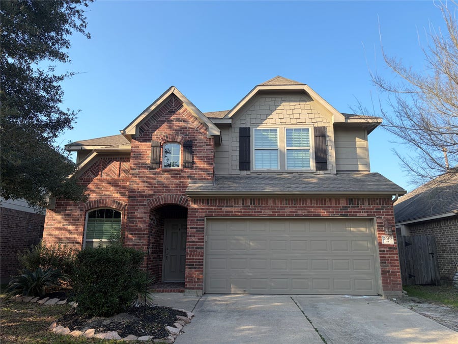 Property photo for 2619 Winding Creek Way, Conroe, TX