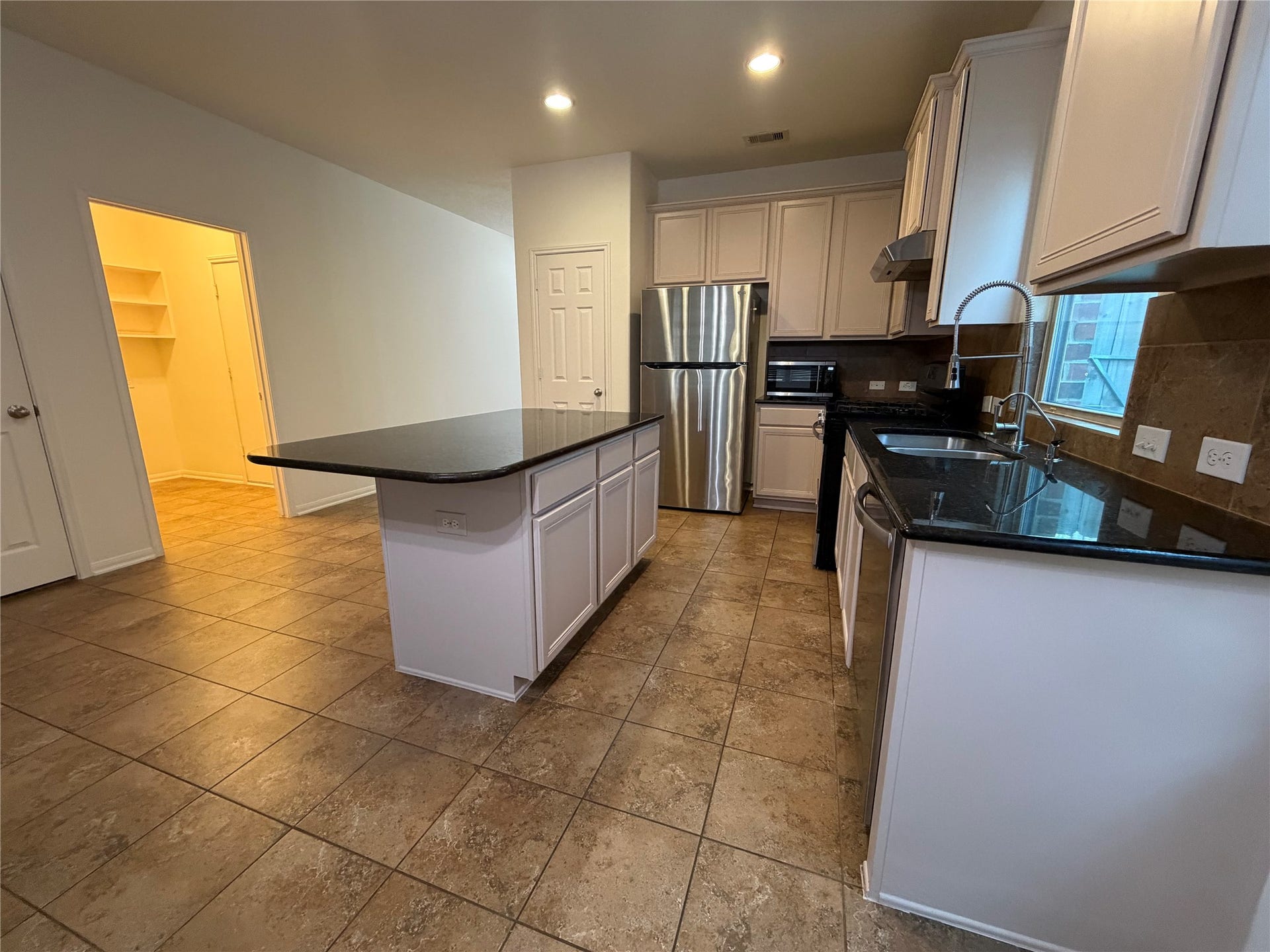2619 Winding Creek Way, Conroe, TX 77385 2619 Winding Creek Way, Conroe, TX 77385