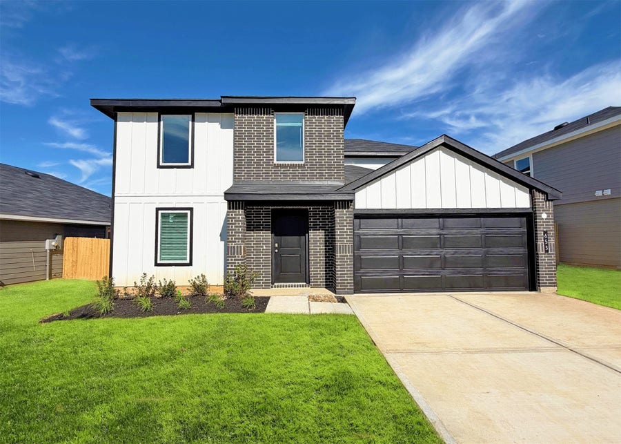 Property photo for 653 Iron Horse Drive, Conroe, TX