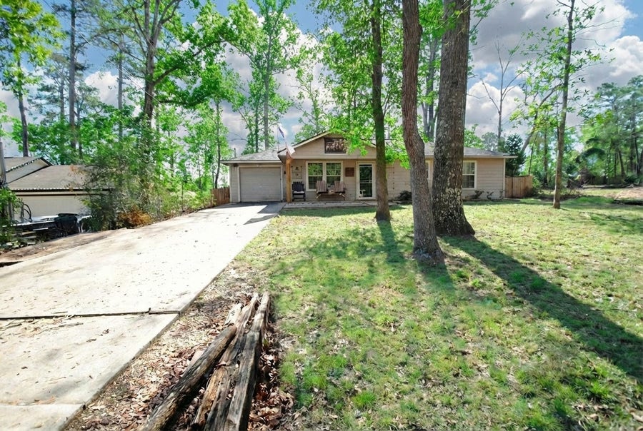 Property photo for 10820 Royal Magnolia Drive, Conroe, TX