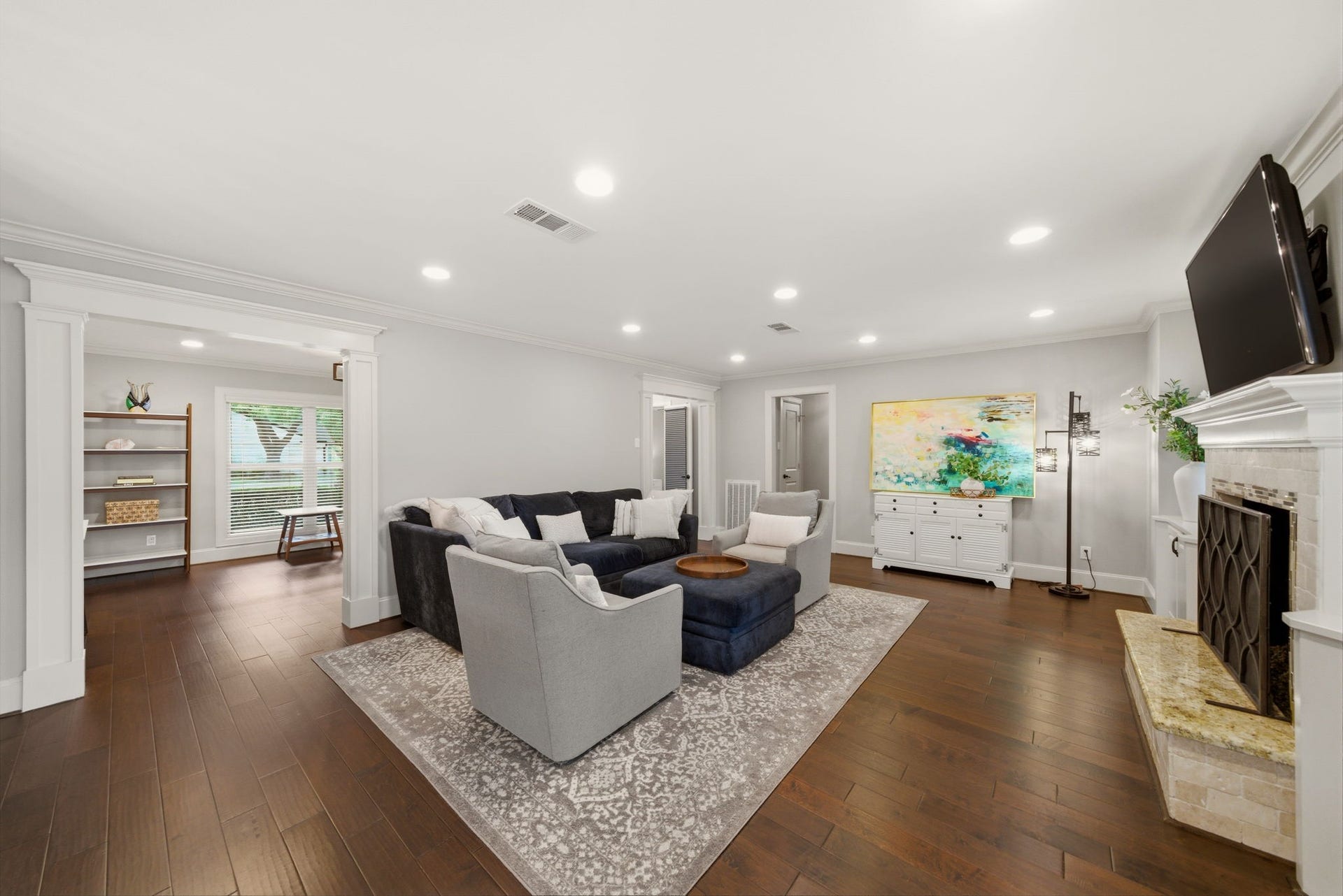 5535 Queensloch Drive Drive, Houston, TX 77096
